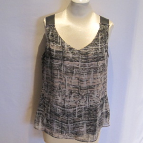 IRIS SETLAKWE Sleeveless Printed Top - Picture 1 of 6
